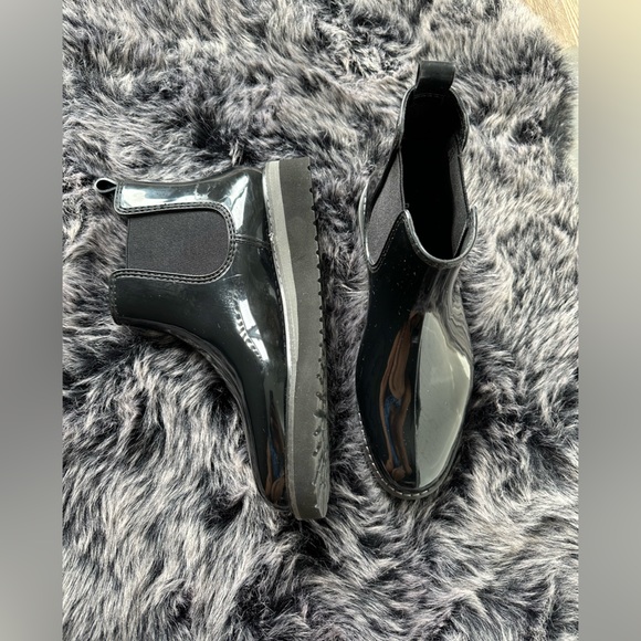 Cougar Rain boots size 8 - Picture 13 of 14